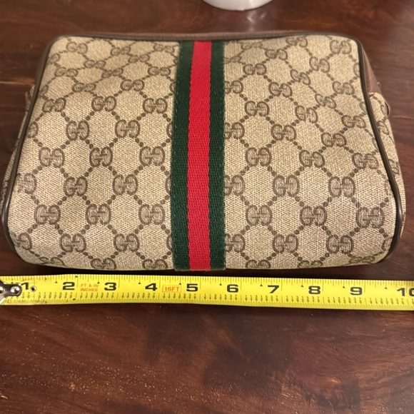Authebtic Vintage Gucci Clutch GG